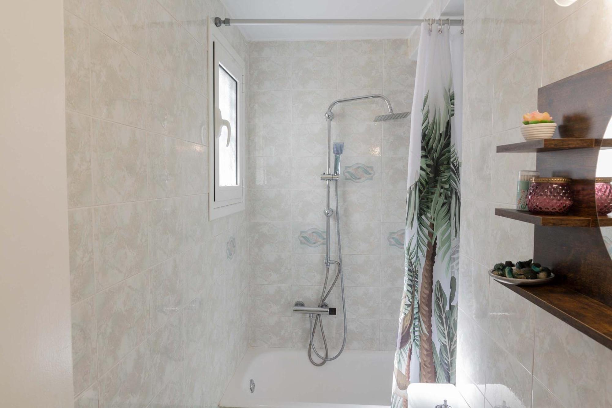 Private Spacious Athens